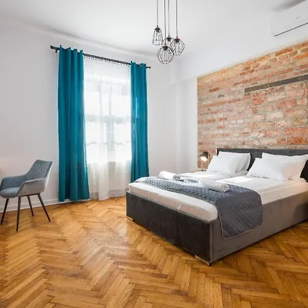 Fancy Apartments With Lift And A/C Краків Екстер'єр фото